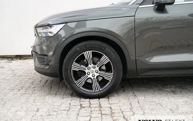 Volvo XC 40 cena 142900 przebieg: 91260, rok produkcji 2019 z Gąbin małe 781